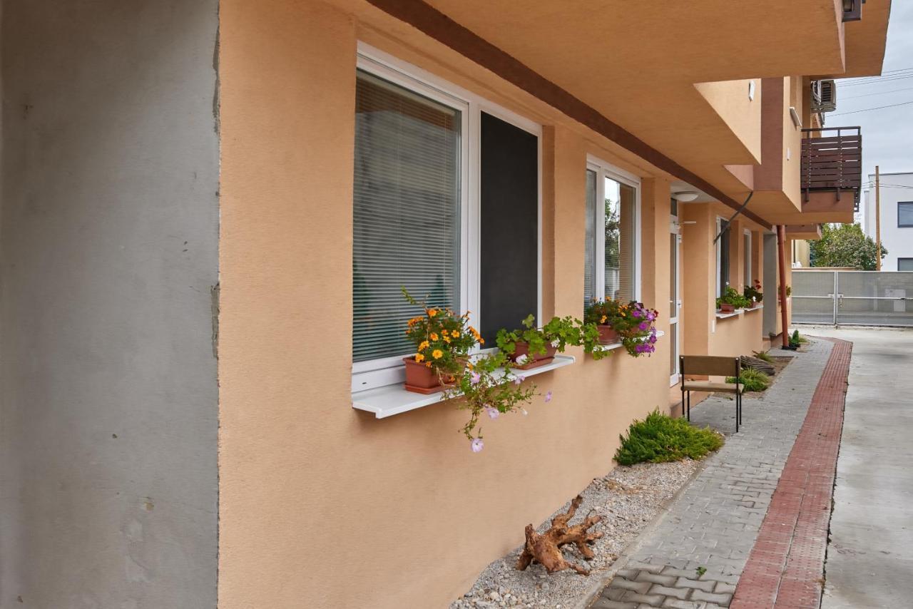 Sweet Apartment Bratislava Eksteriør billede